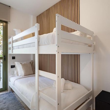 Cozy Apartment Les Corts Barcelona Exterior photo
